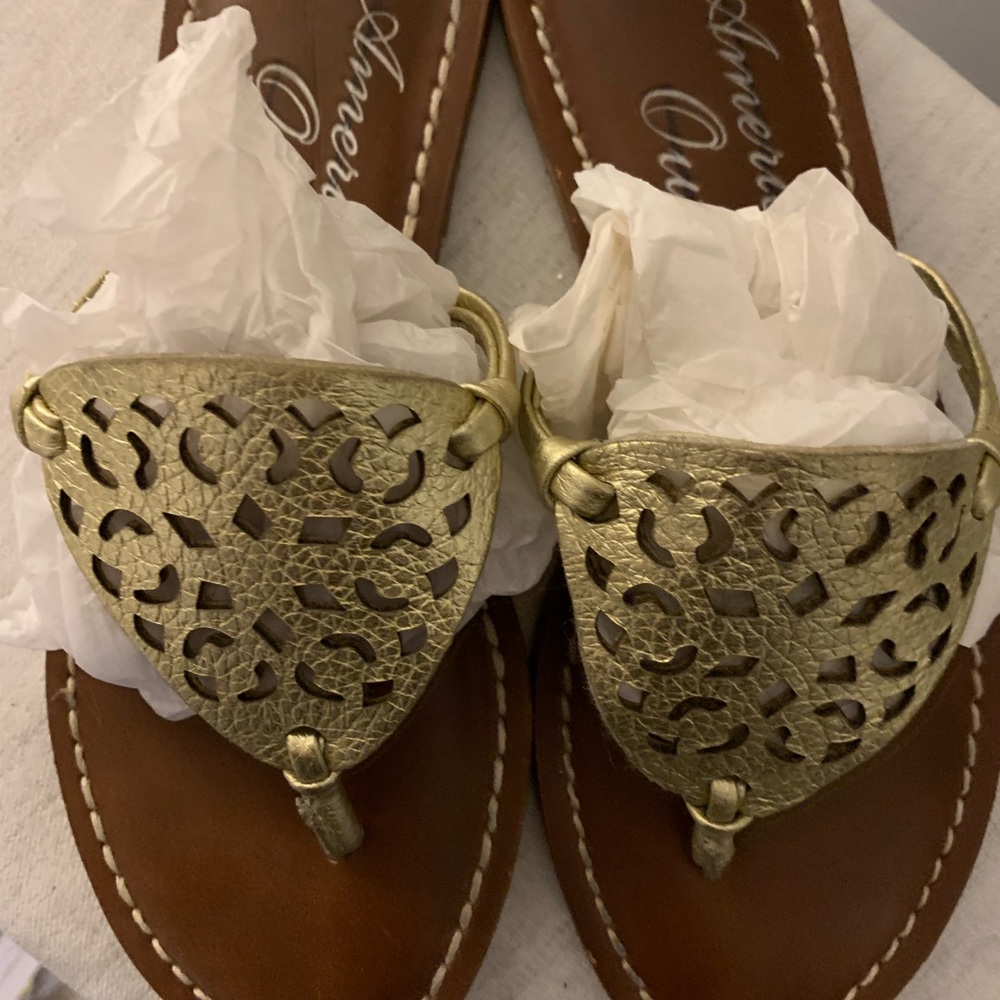 AMERICAN EAGLE GOLD SANDALS